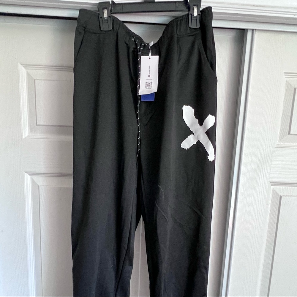 Mens joggers NWT